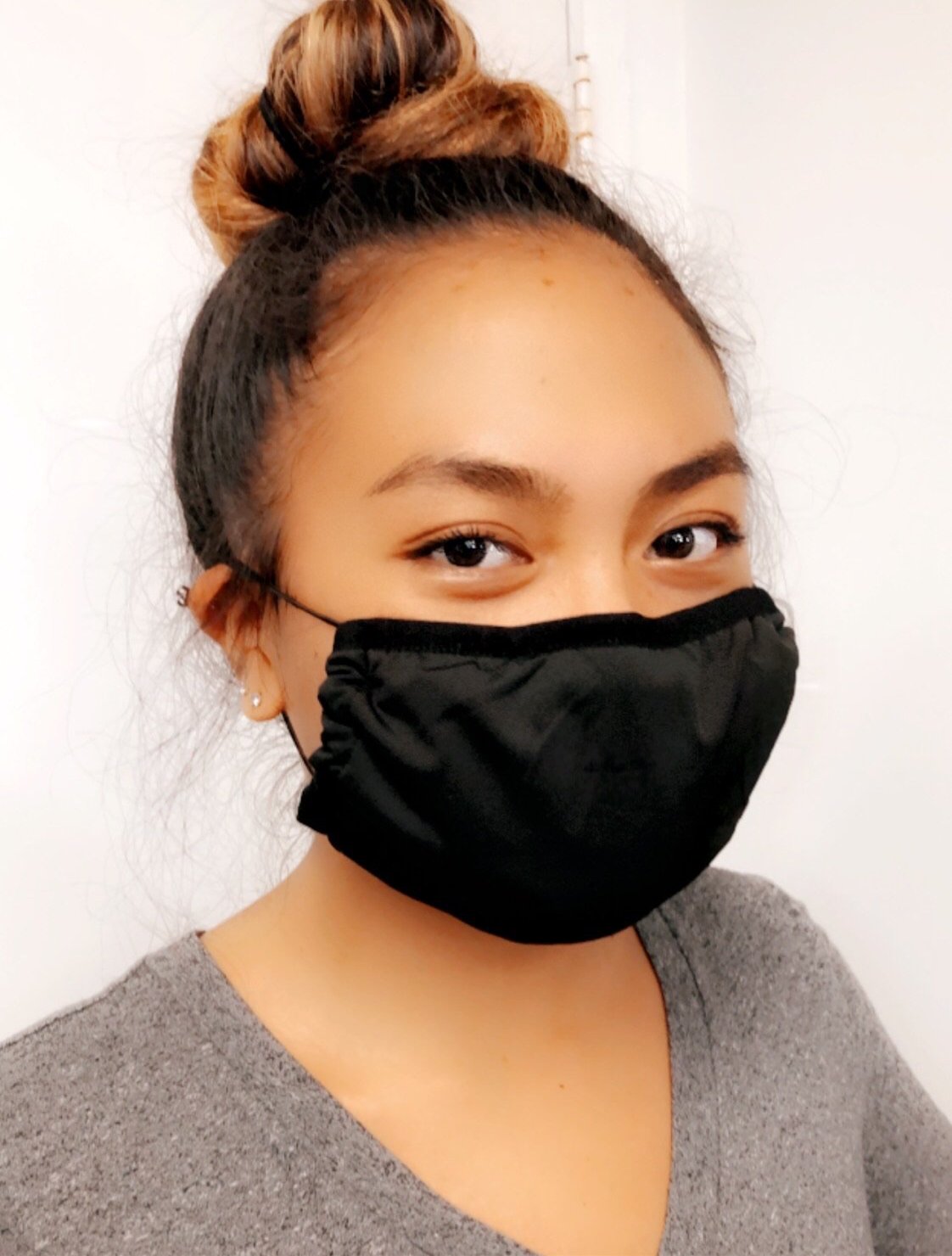 SOLID COLOR SQUARE FACE MASK STRETCH ATHLETIC FABRIC